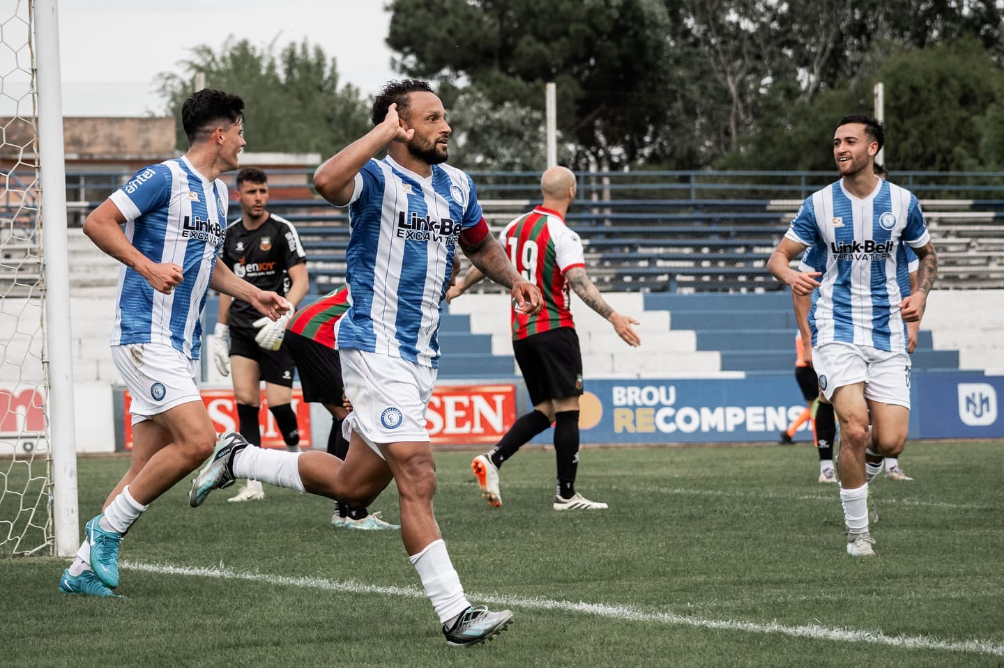 Cerro Largo x Danubio - Palpite, Análise e Tabela 20-10-2024